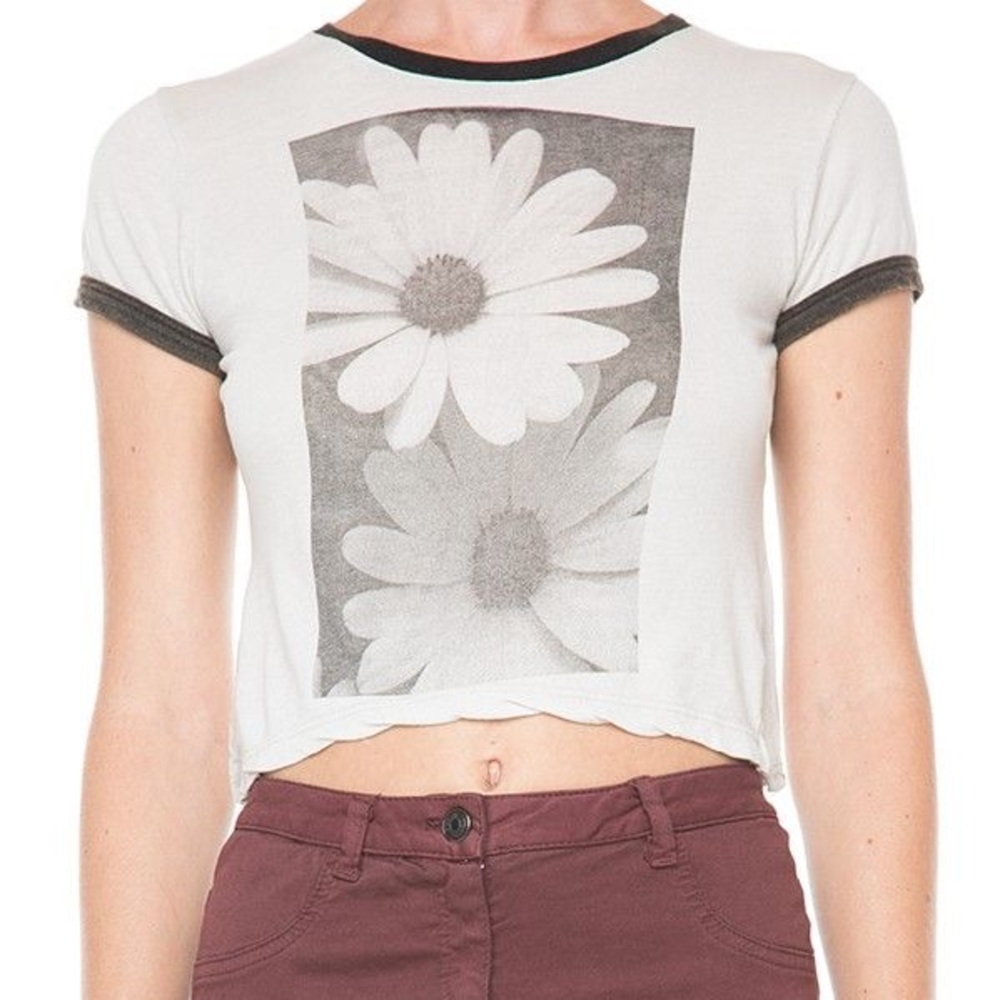 Brandy Melville Daisy Graphic Cropped Ringer Tee - Picture 1 of 6
